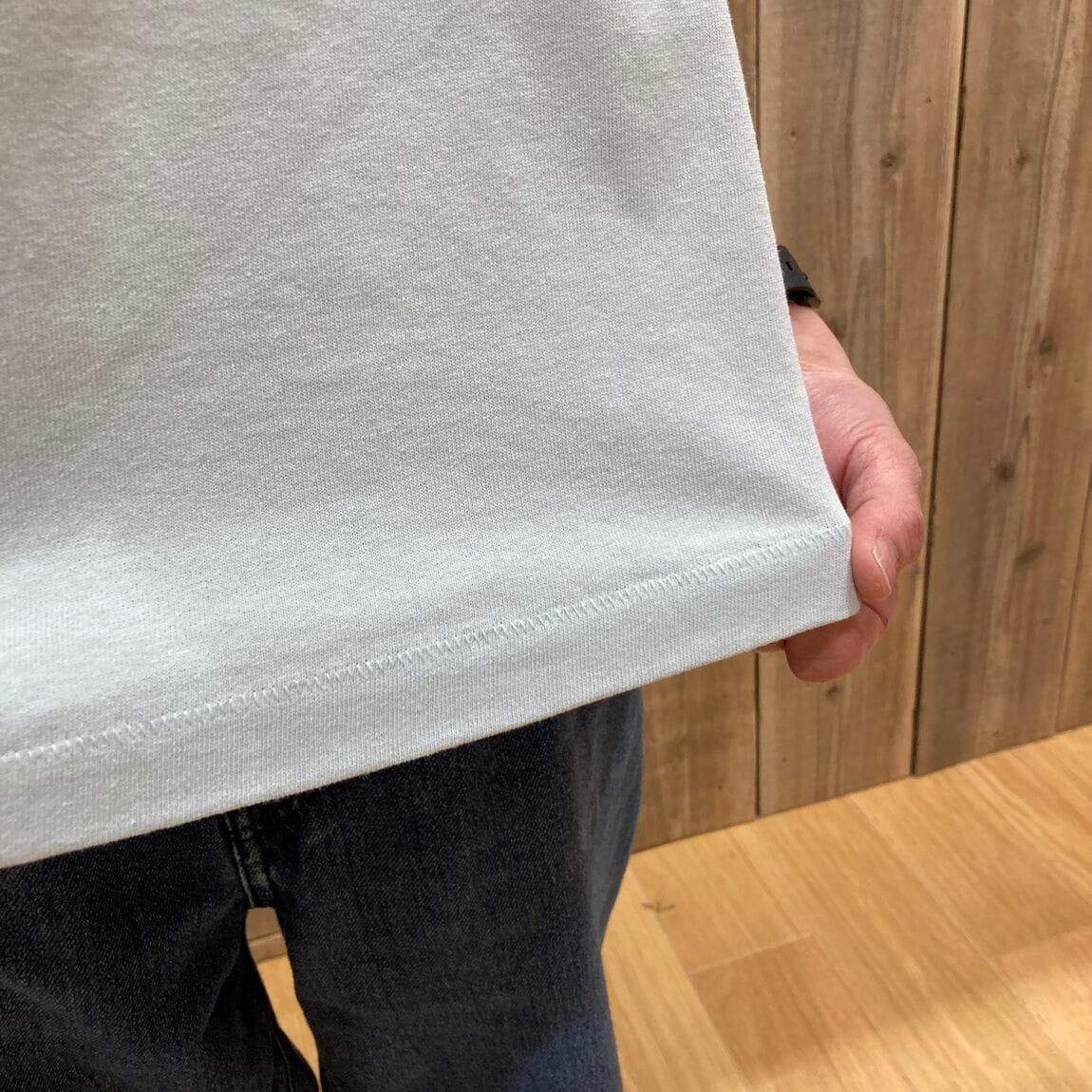 Ｔシャツ