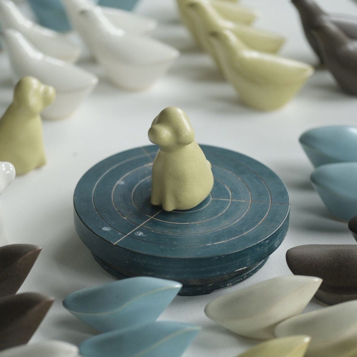 046751_20251206_01_02