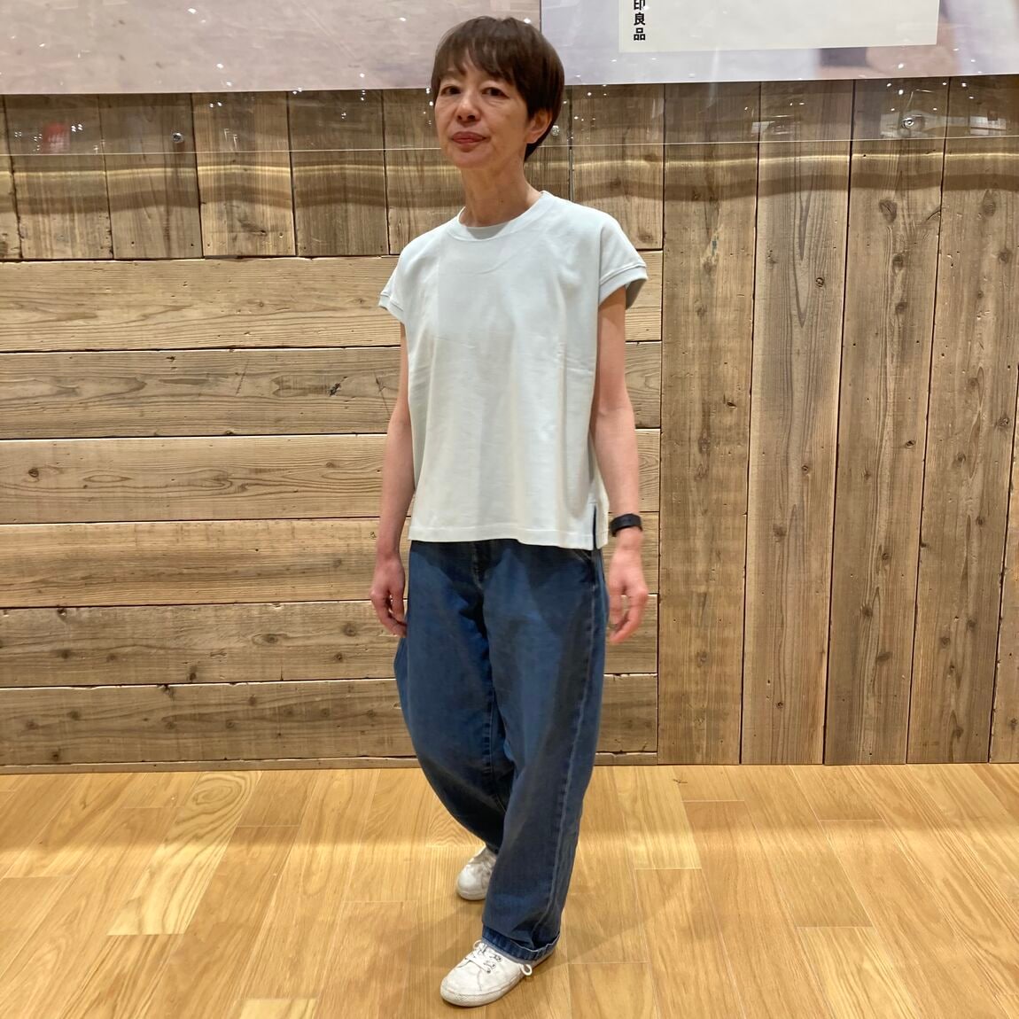 Ｔシャツ