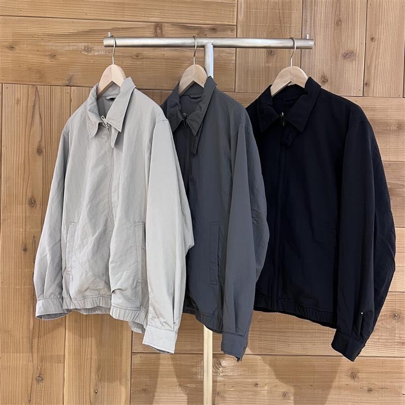 ジップアップブルゾン