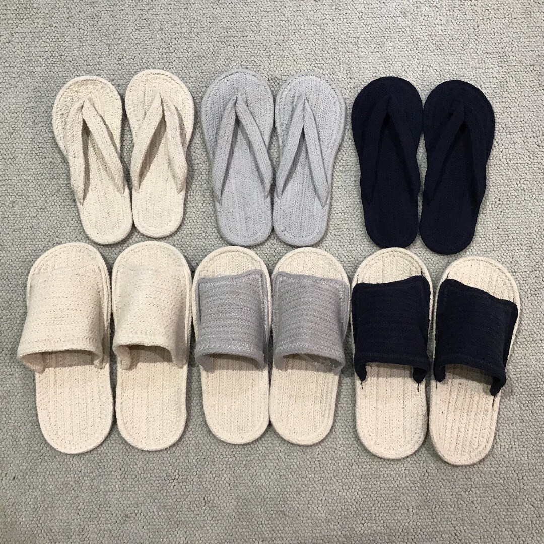 ルームサンダル