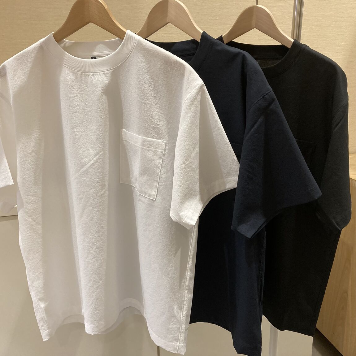 Tシャツ