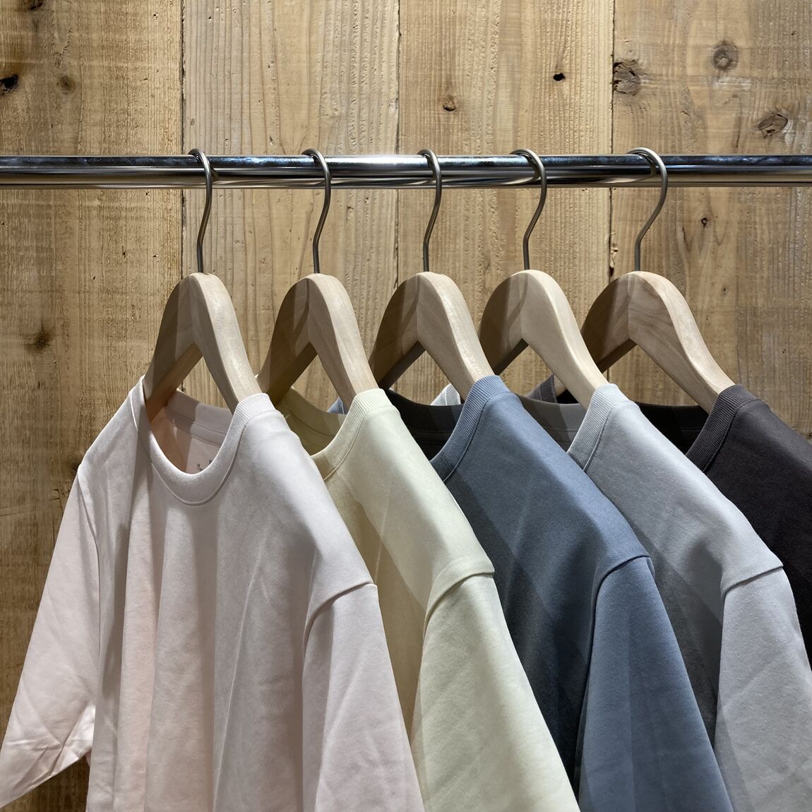 婦人　涼感UVカットクルーネックワイド半袖Tシャツの写真