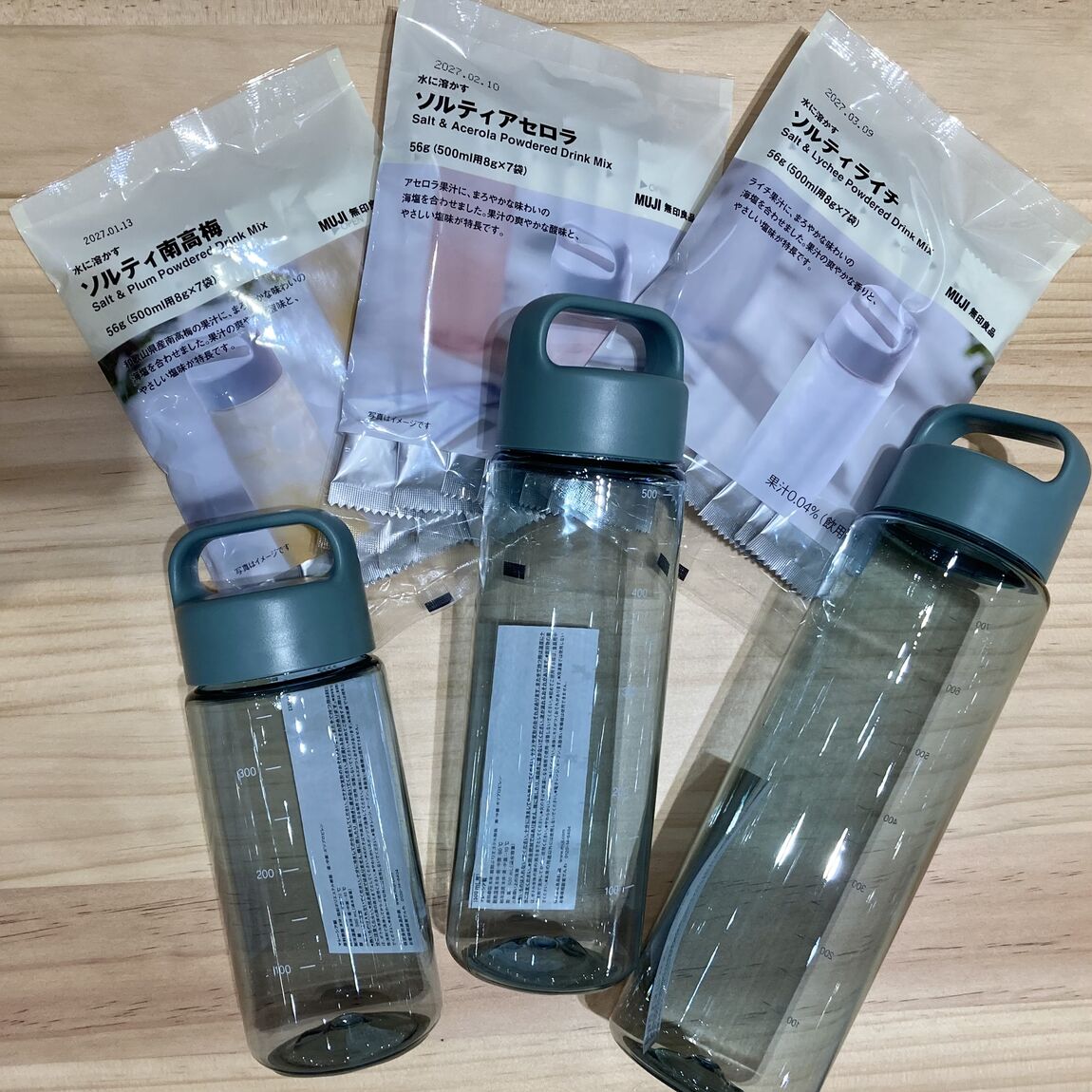 【イオンモール各務原】新商品　さわやかカラーのボトル