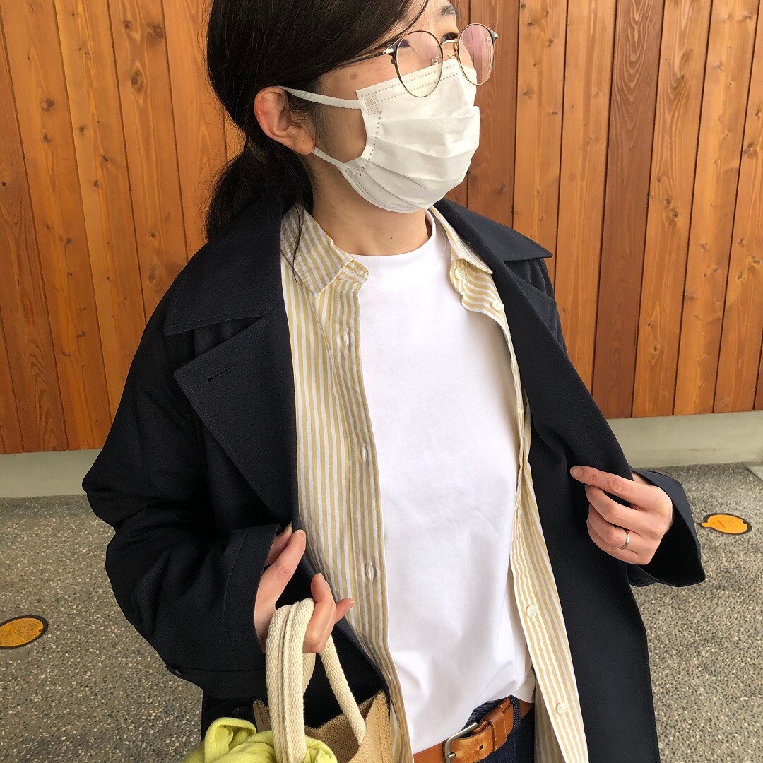 婦人アップ写真