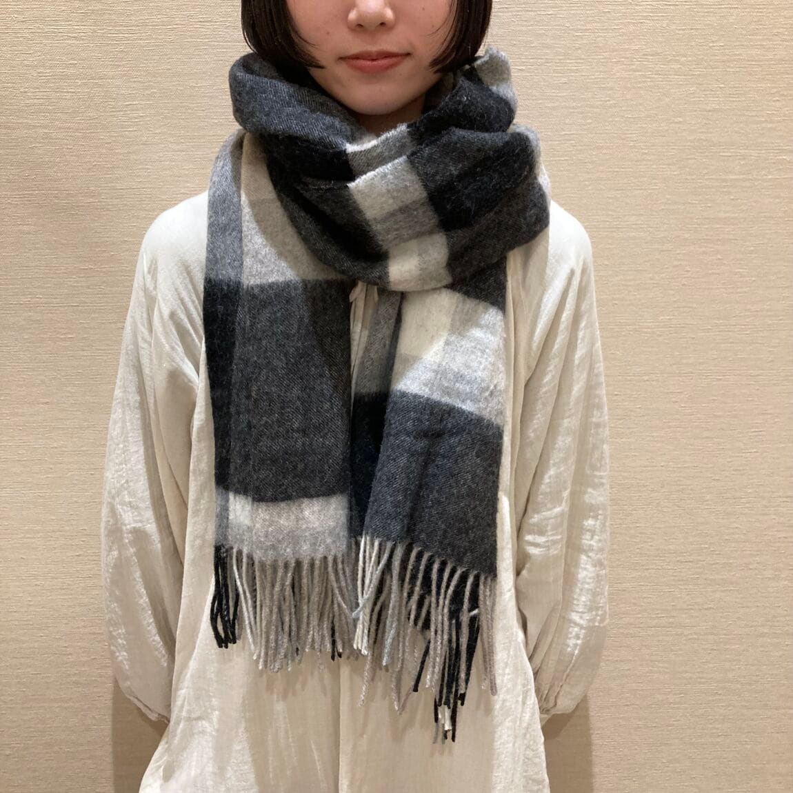 45770_20251123_09_00