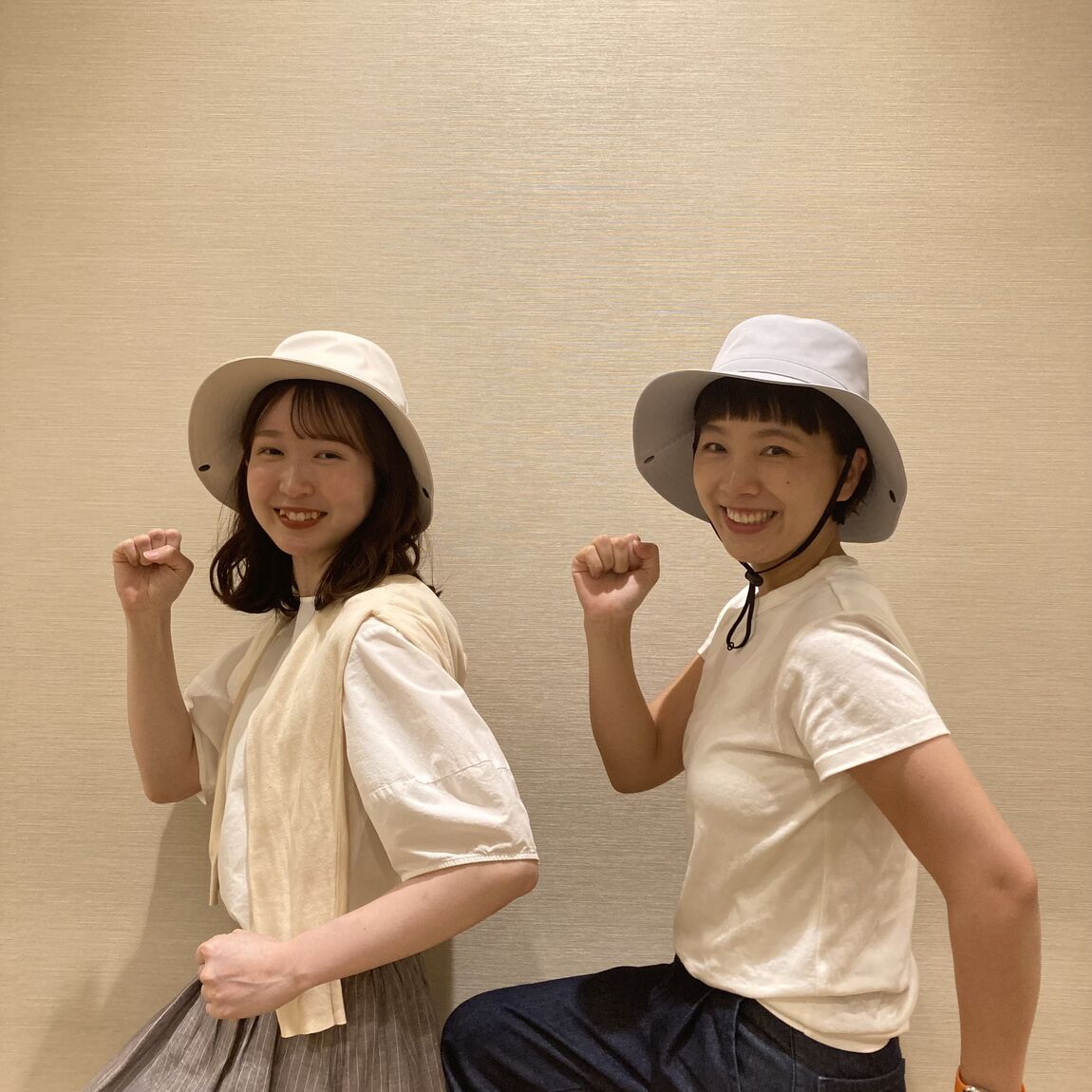 着用写真横アングル