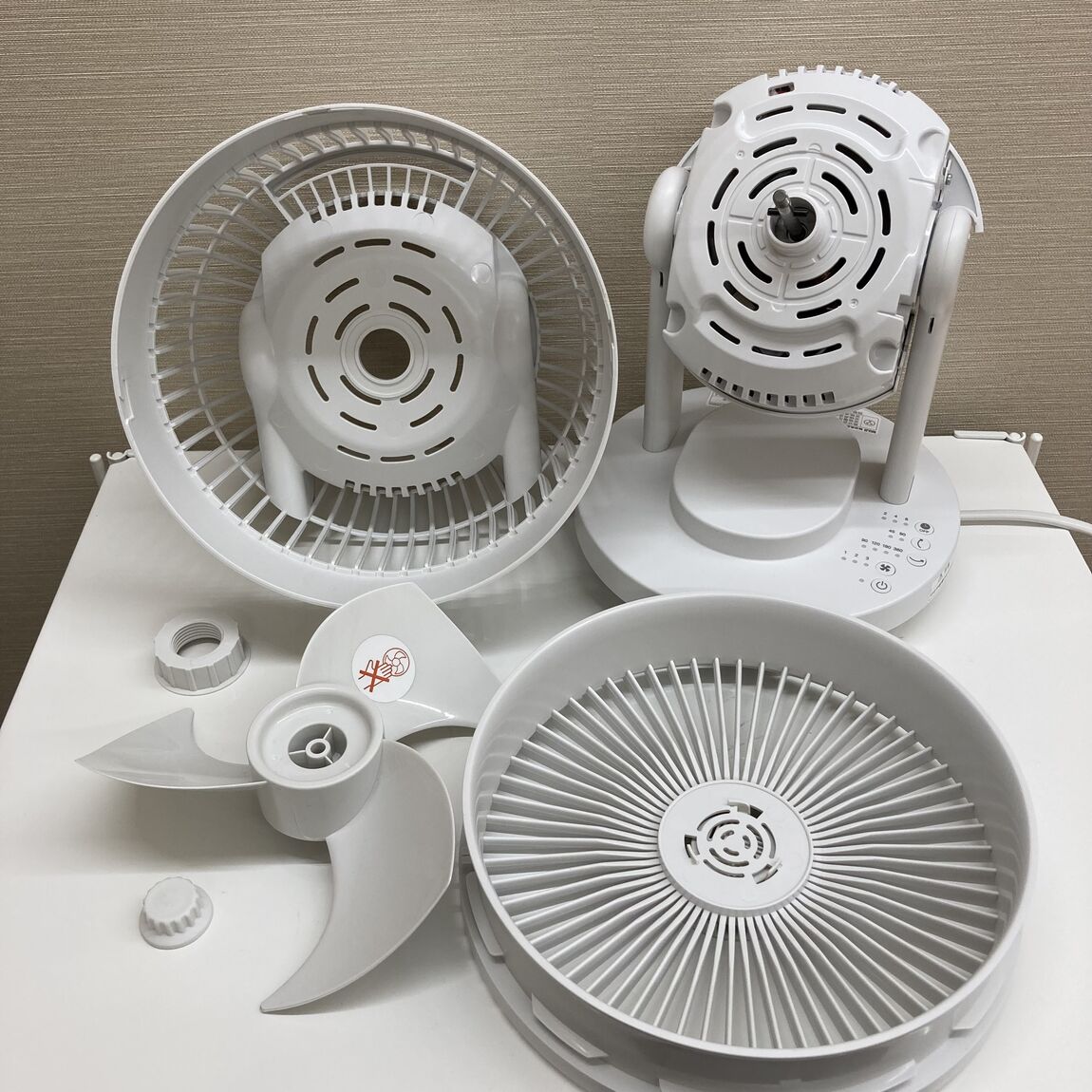 ３６０度首振り機能付きサーキュレーター 6畳/18畳