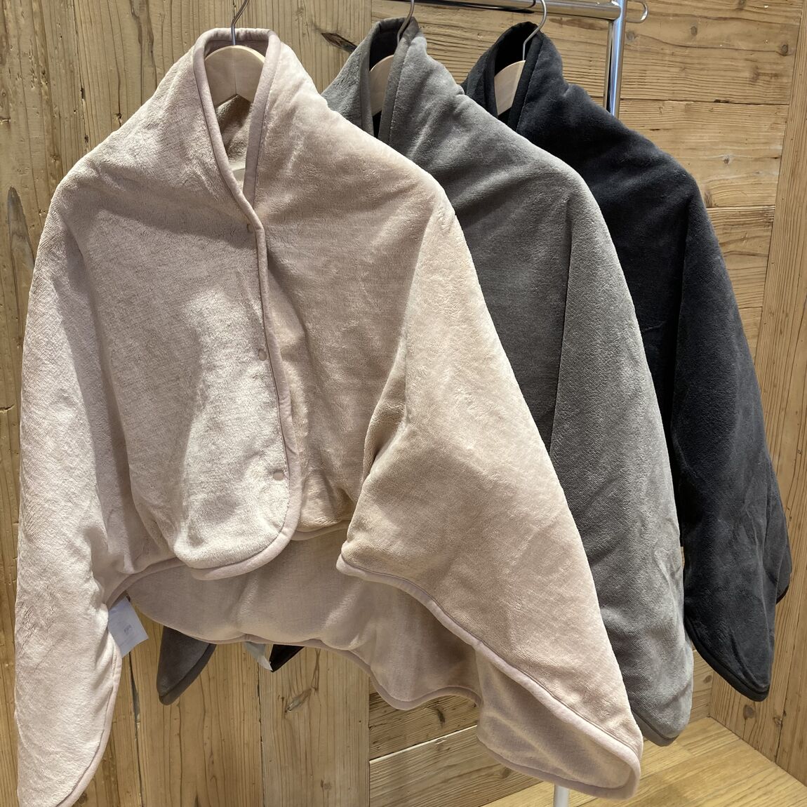 羽織れるブランケット