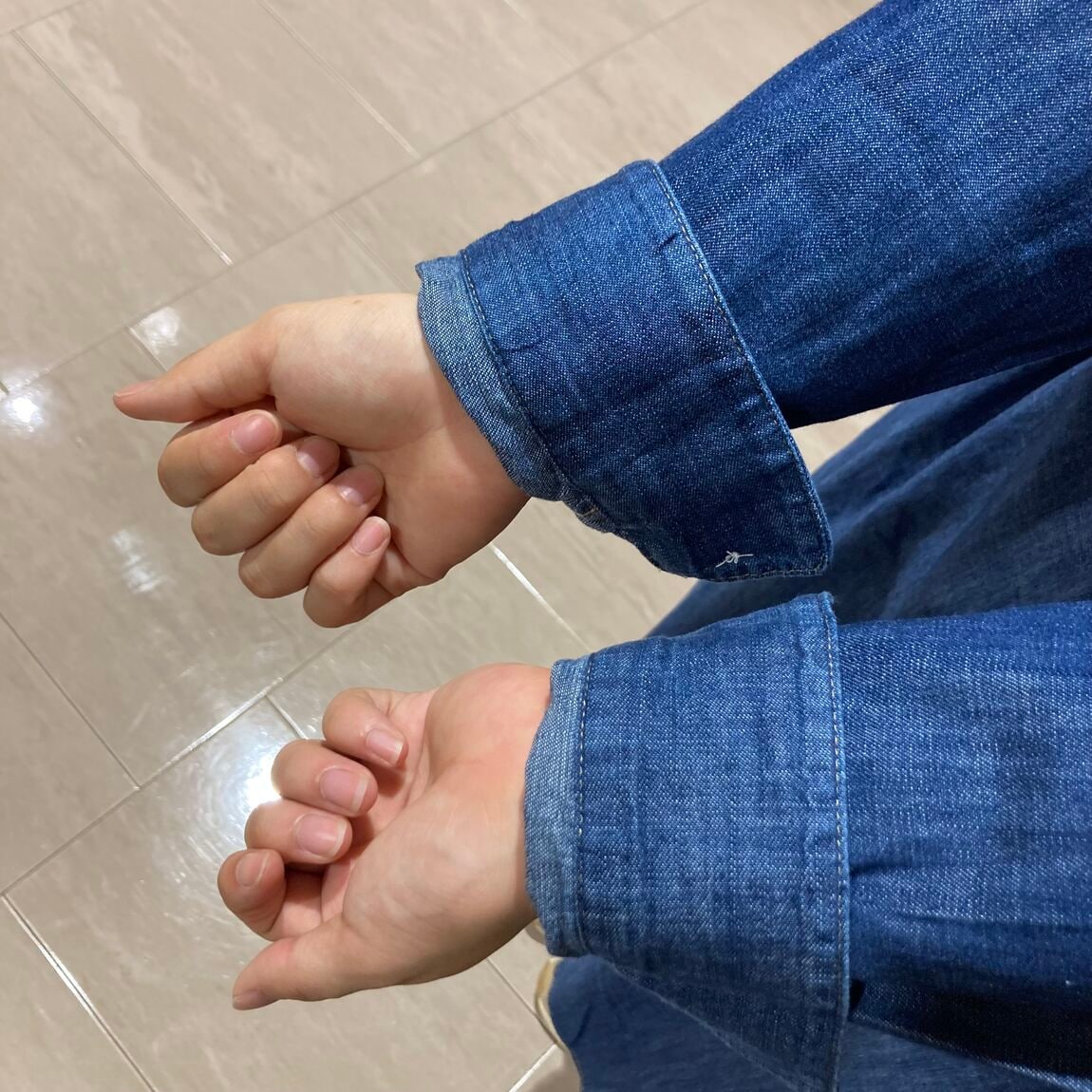 アップ　袖