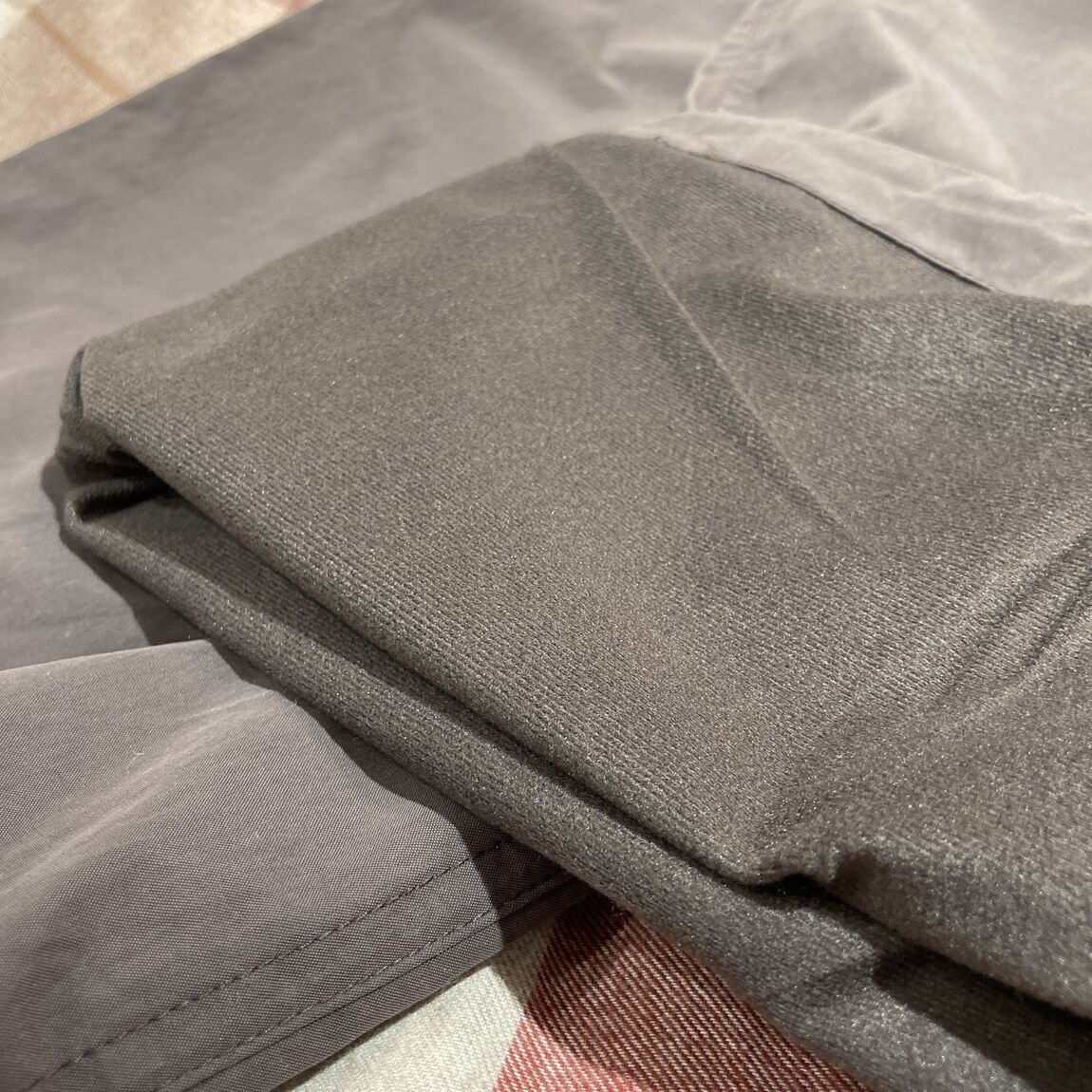 防風裏起毛イージーパンツ