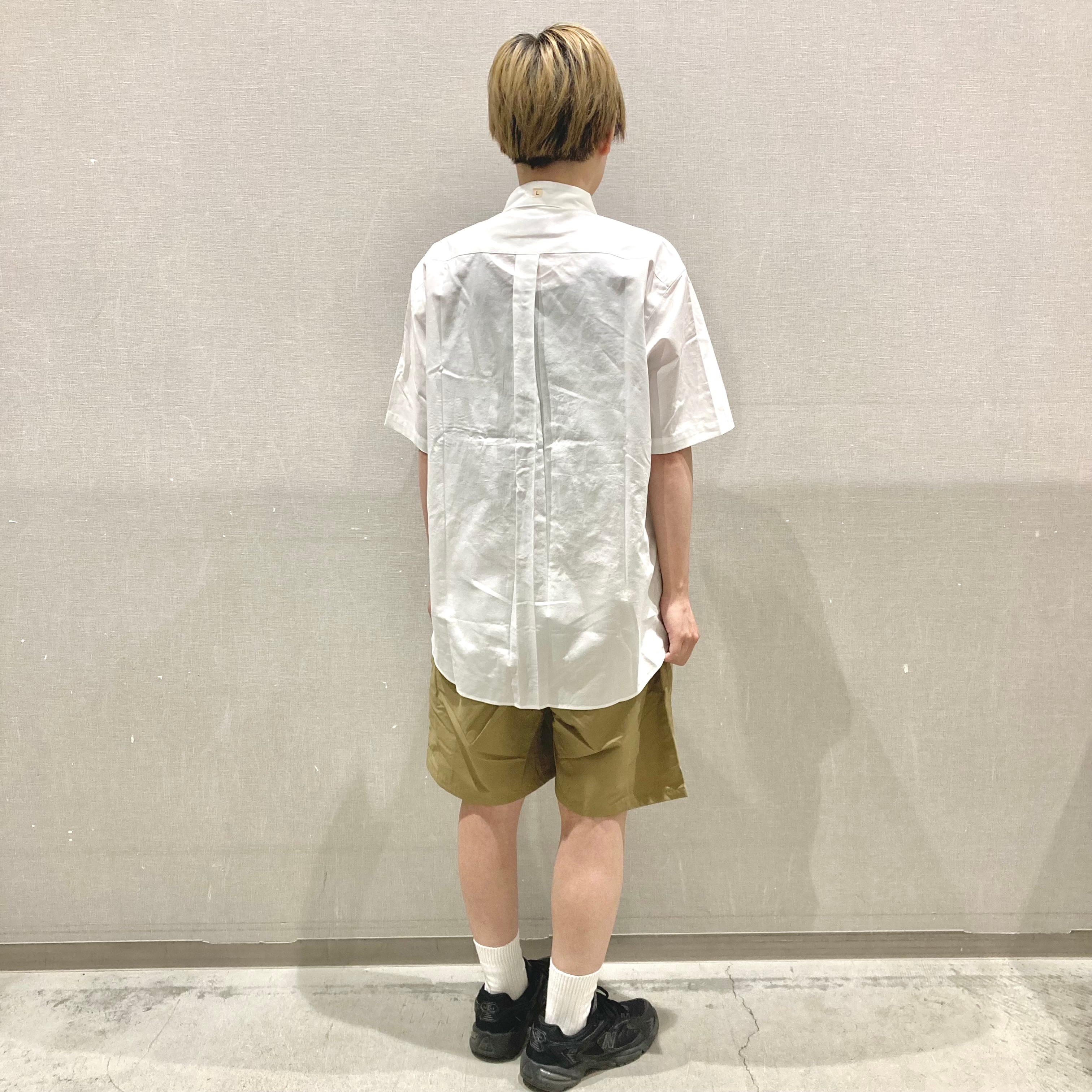 シャツ