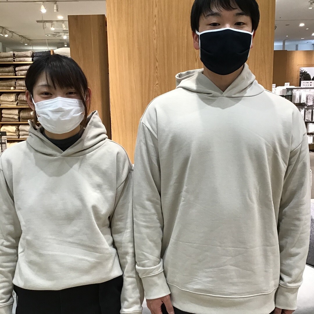 【イオンモール札幌発寒】度詰め裏毛プルオーバーパーカー／男女兼用サイズ