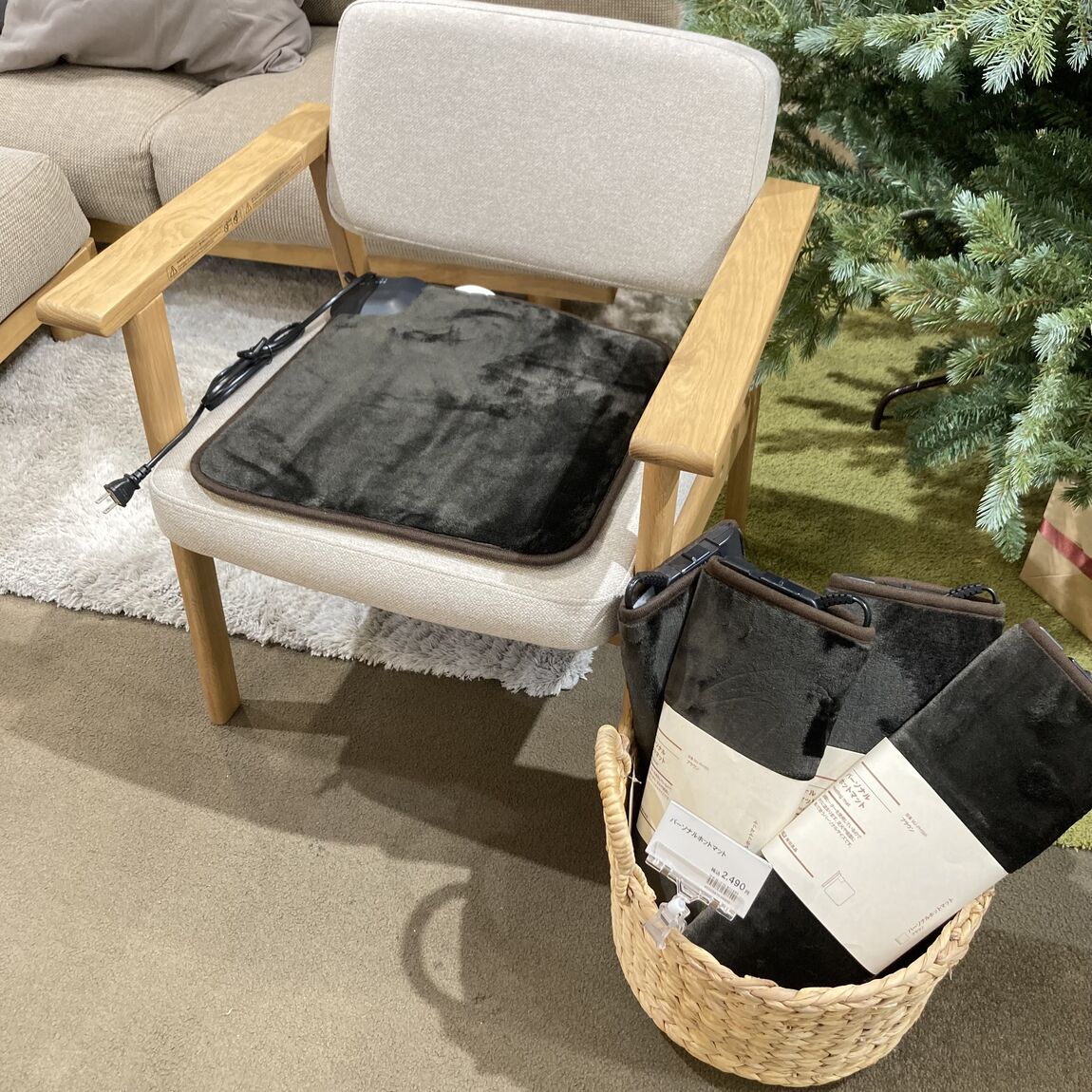 イオンモール各務原