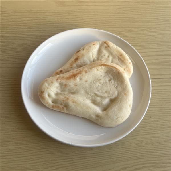 ナンの画像（盛り付け）