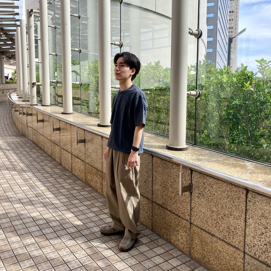 【なんばスカイオ】身長165cm_v92lvm