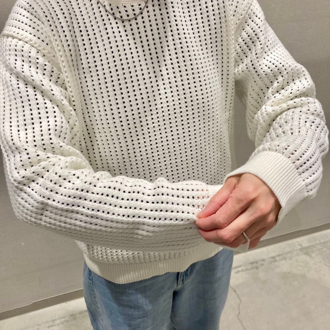 メッシュセーター