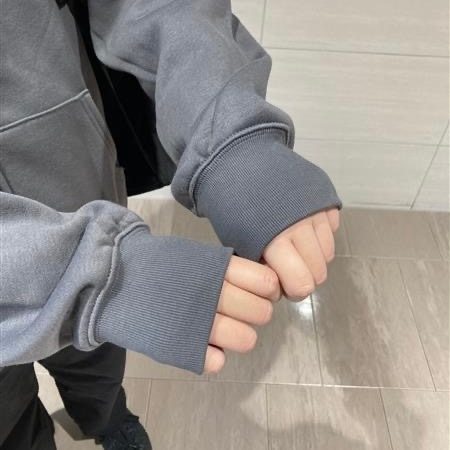 アップ　袖
