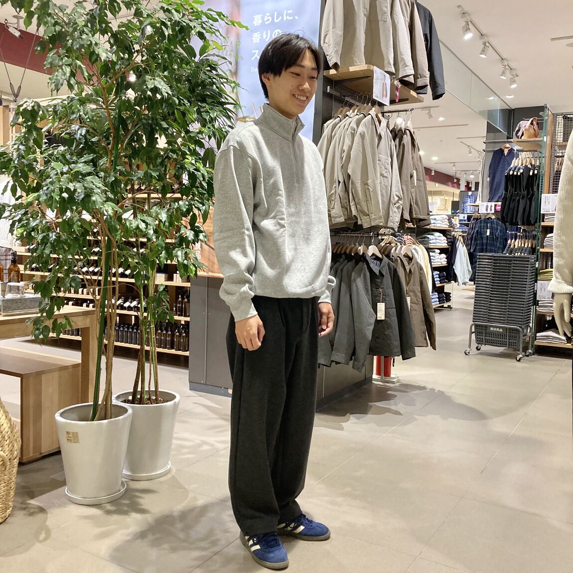 【プライムツリー赤池】身長176cm_bU79QZ
