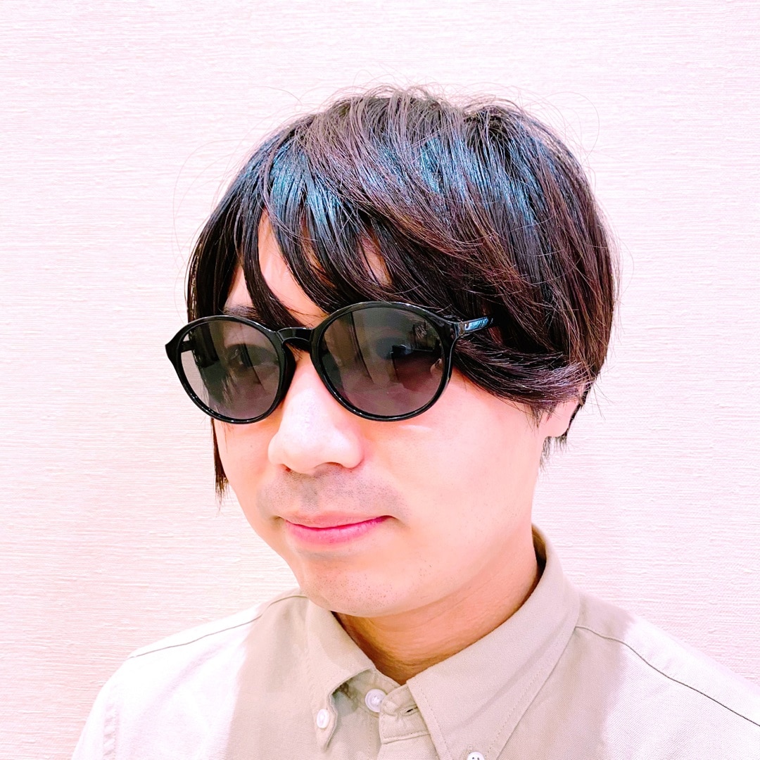 【テラスモール松戸】サングラス2　着画
