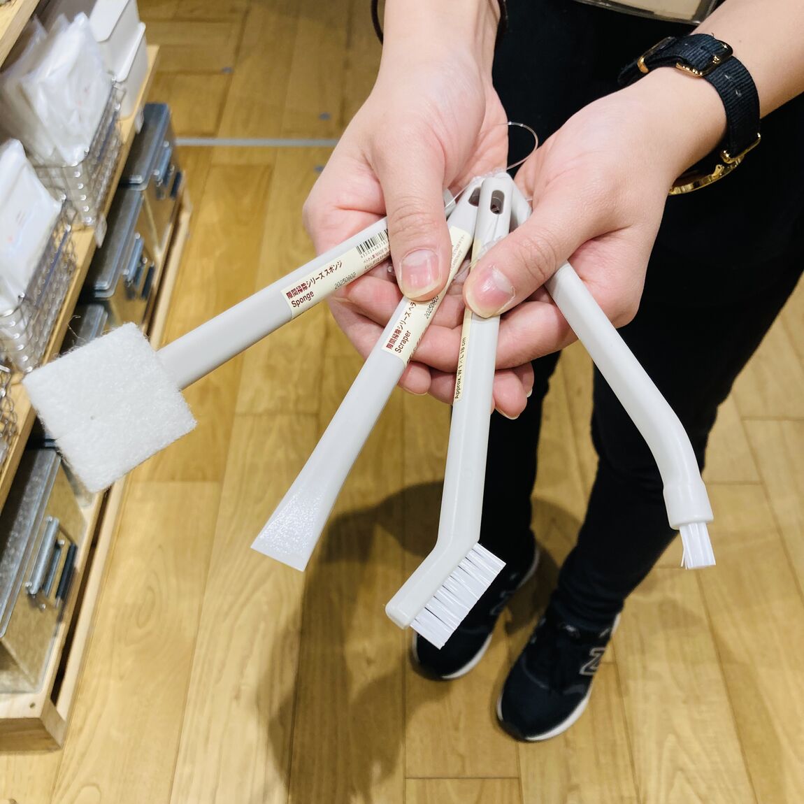 隙間掃除用ブラシ各種