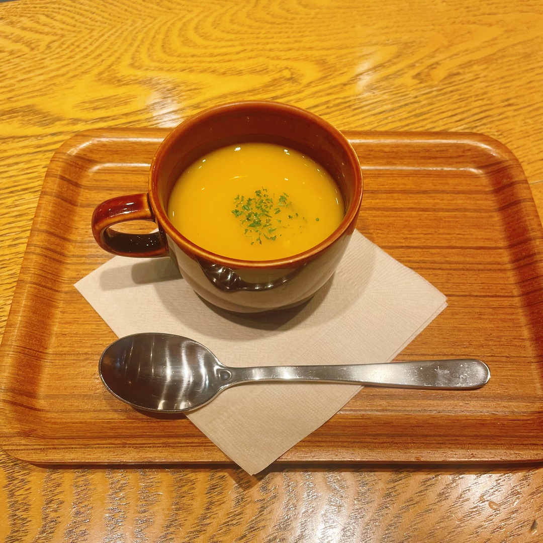 【CaféMUJIキャナルシティ博多】ほっこり。かぼちゃのポタージュスープ