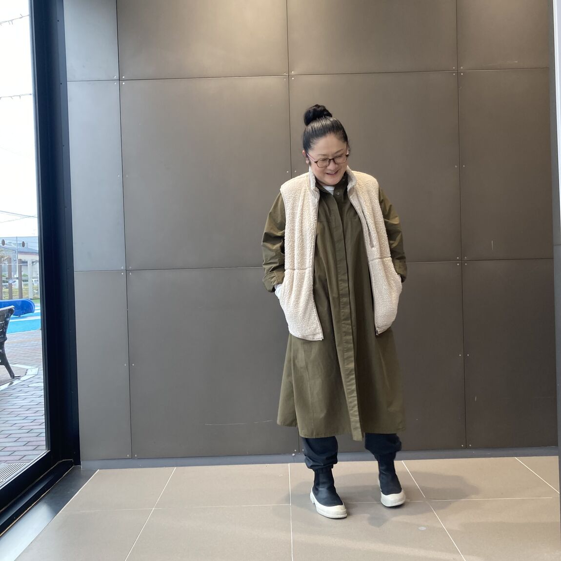 45770_20251130_09_00