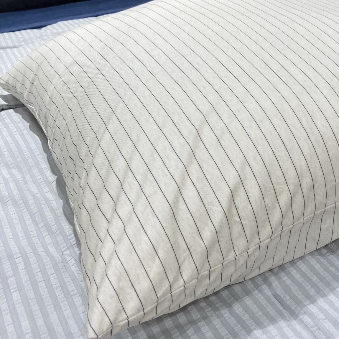 ひんやり綿　大判クッション