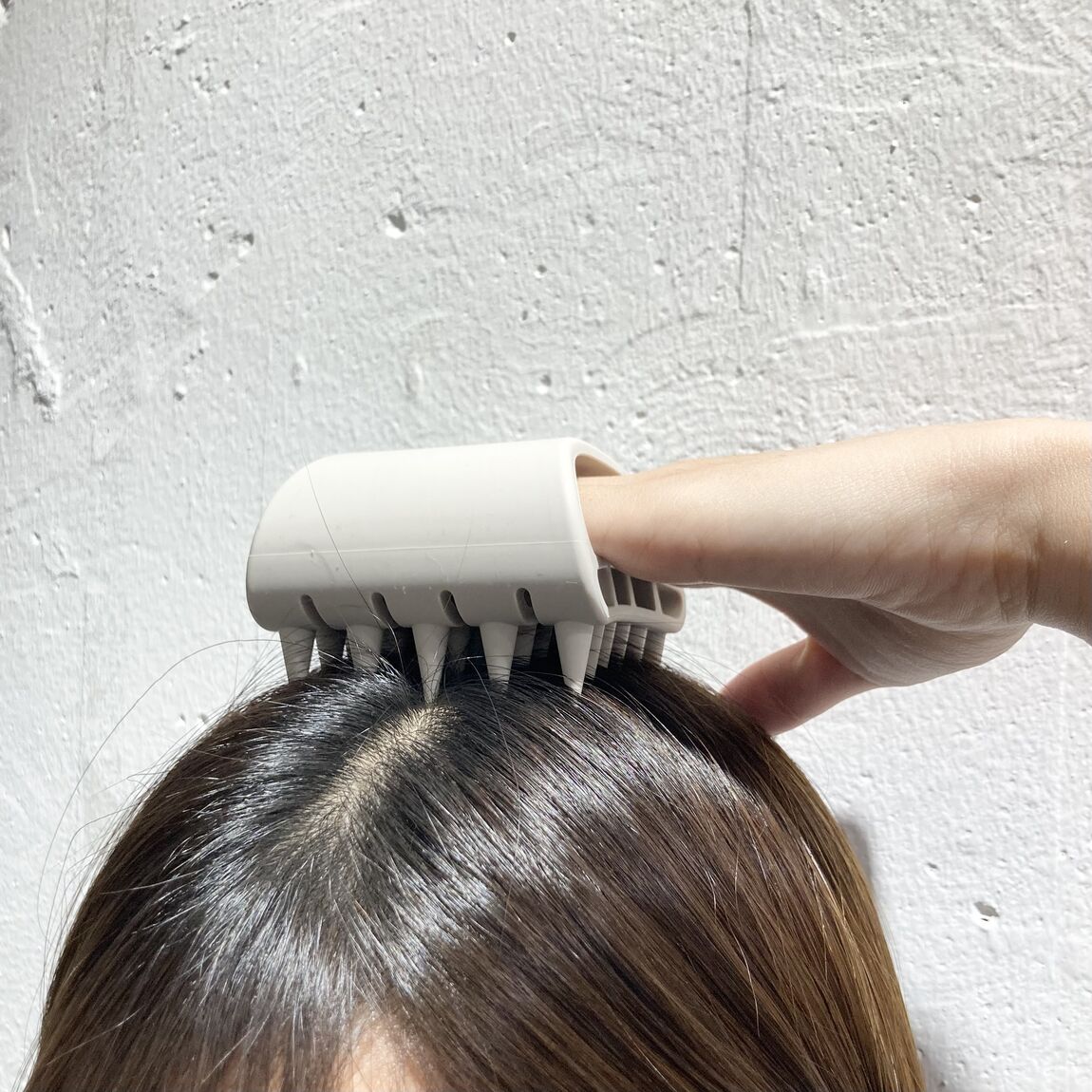 【マルヤガーデンズ鹿児島】頭皮ケアブラシで健やかに｜新商品とお試し会のご案内_Z4PZzR