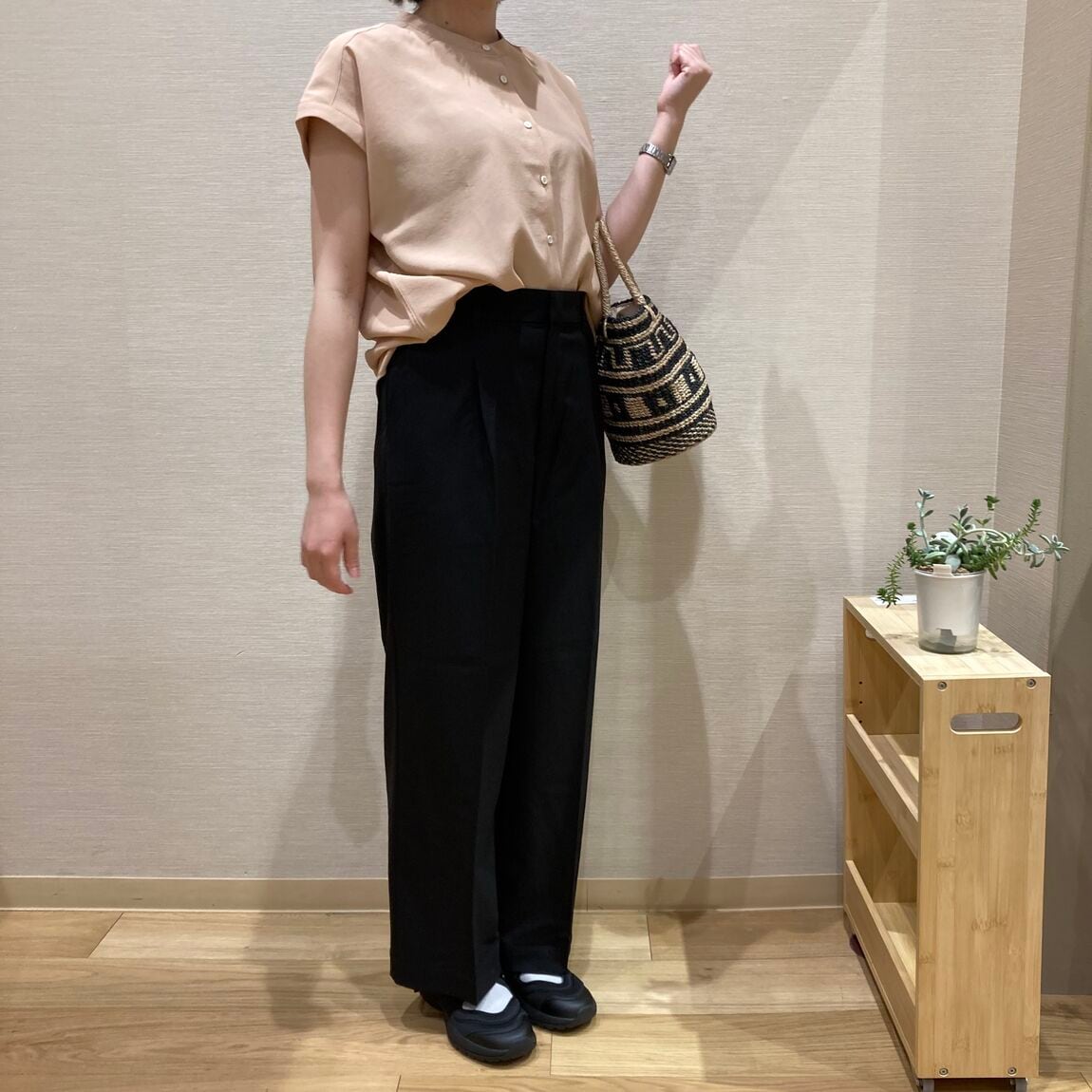 【Vタウン芥見】身長163cm