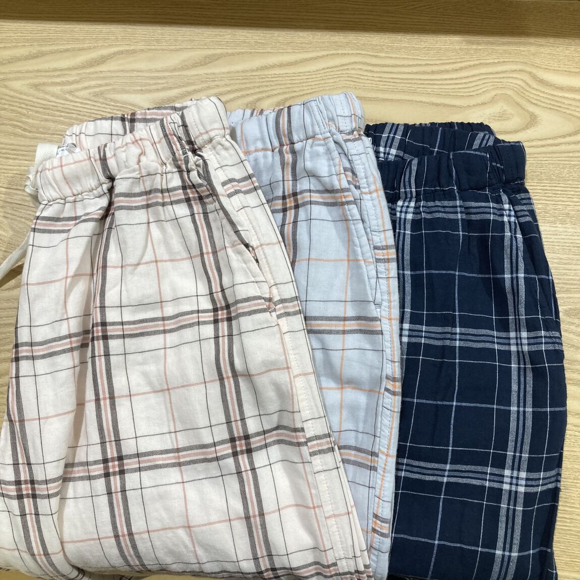 パンツ色