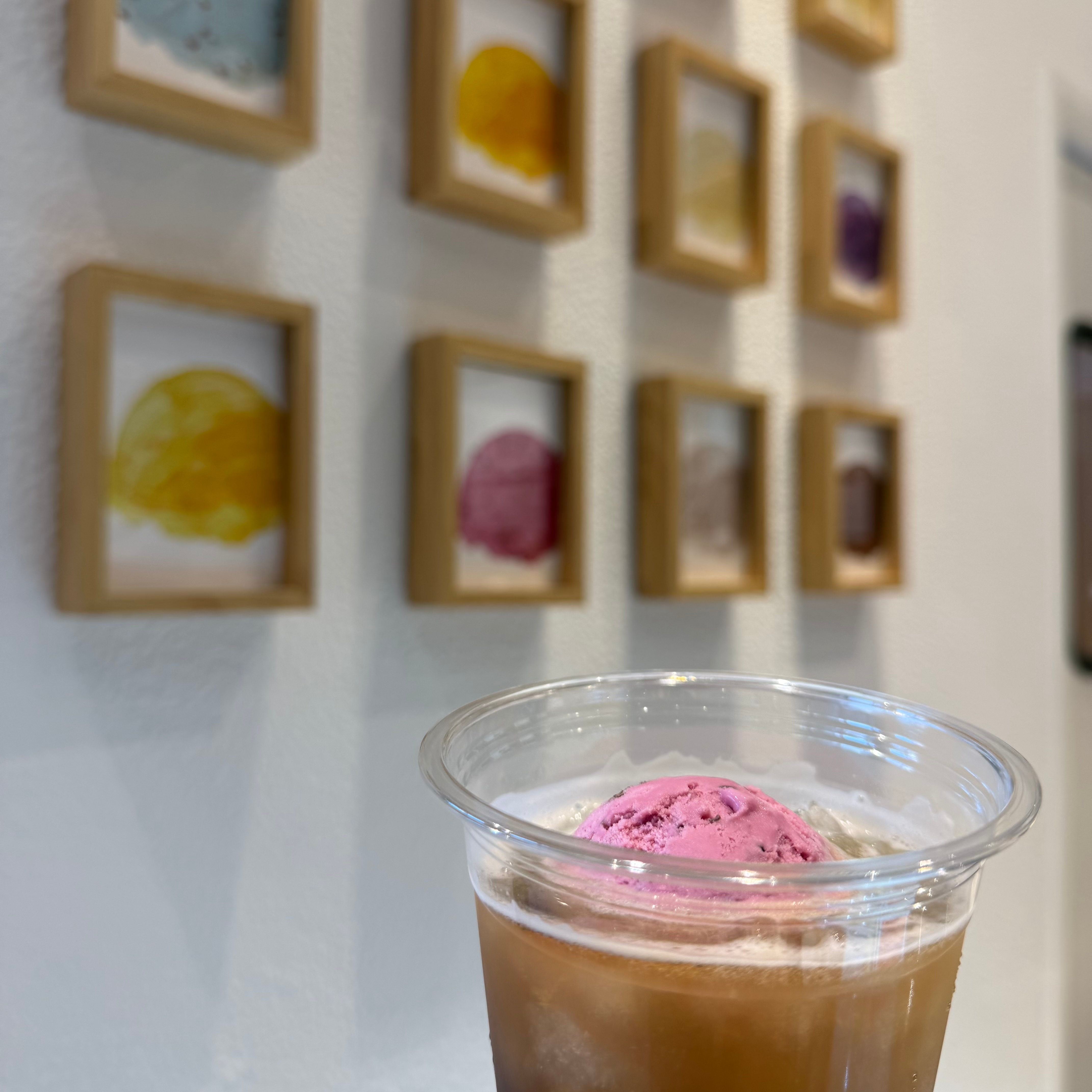 【旭川花咲】カシスコーヒーソーダーフロート_JbYR8M