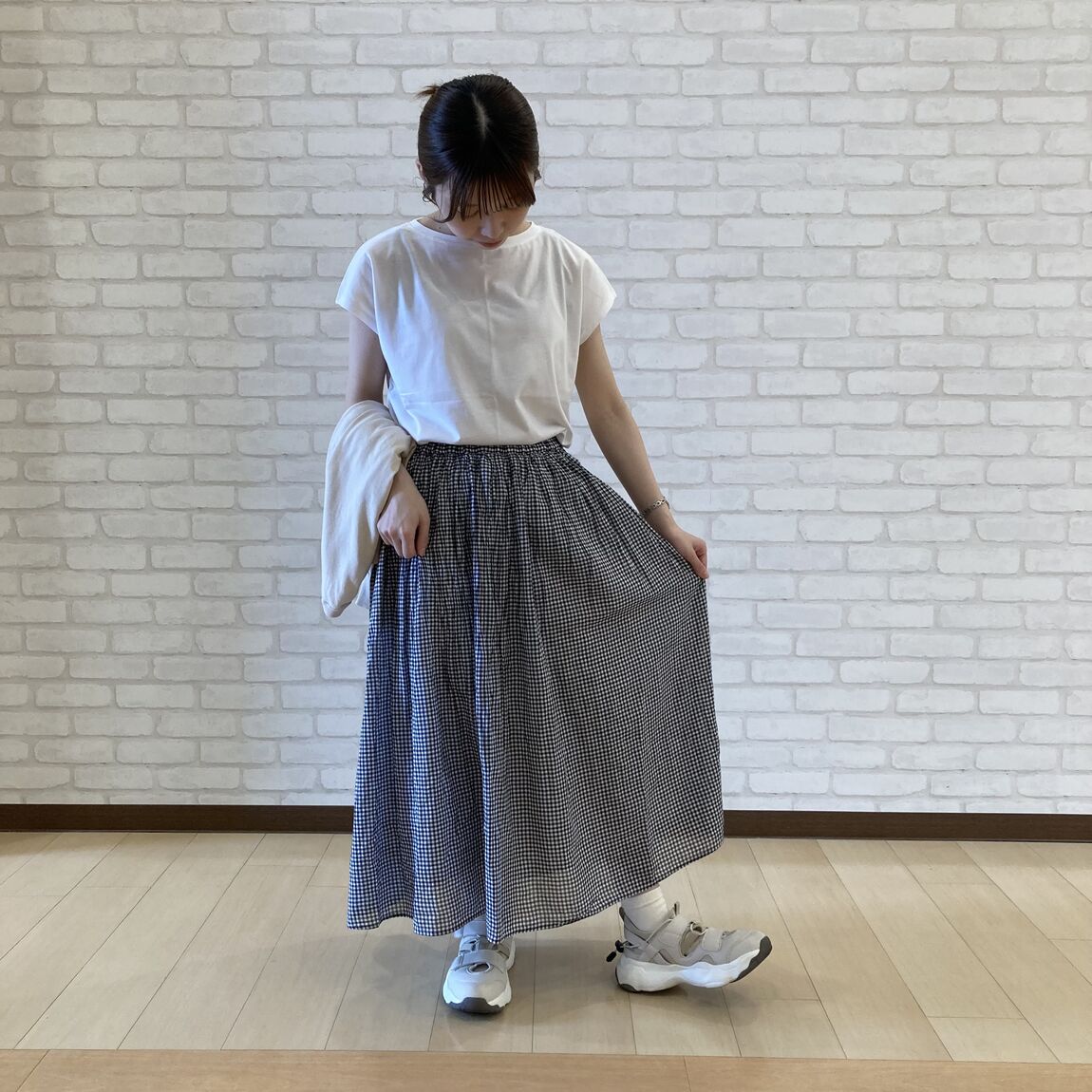 【泉中央セルバ】婦人　強撚ギャザースカート