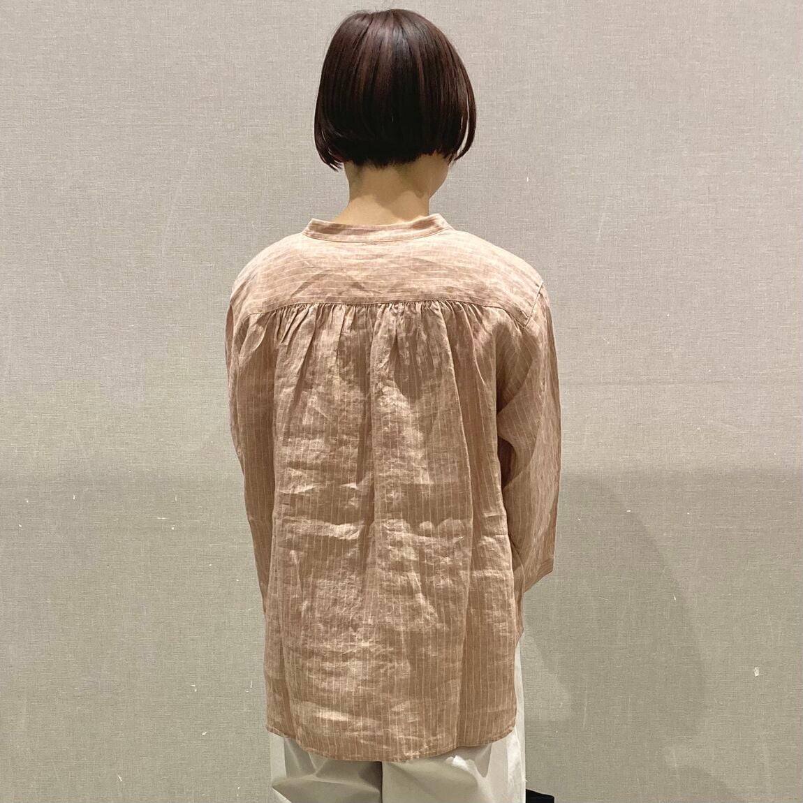 七分袖ブラウス