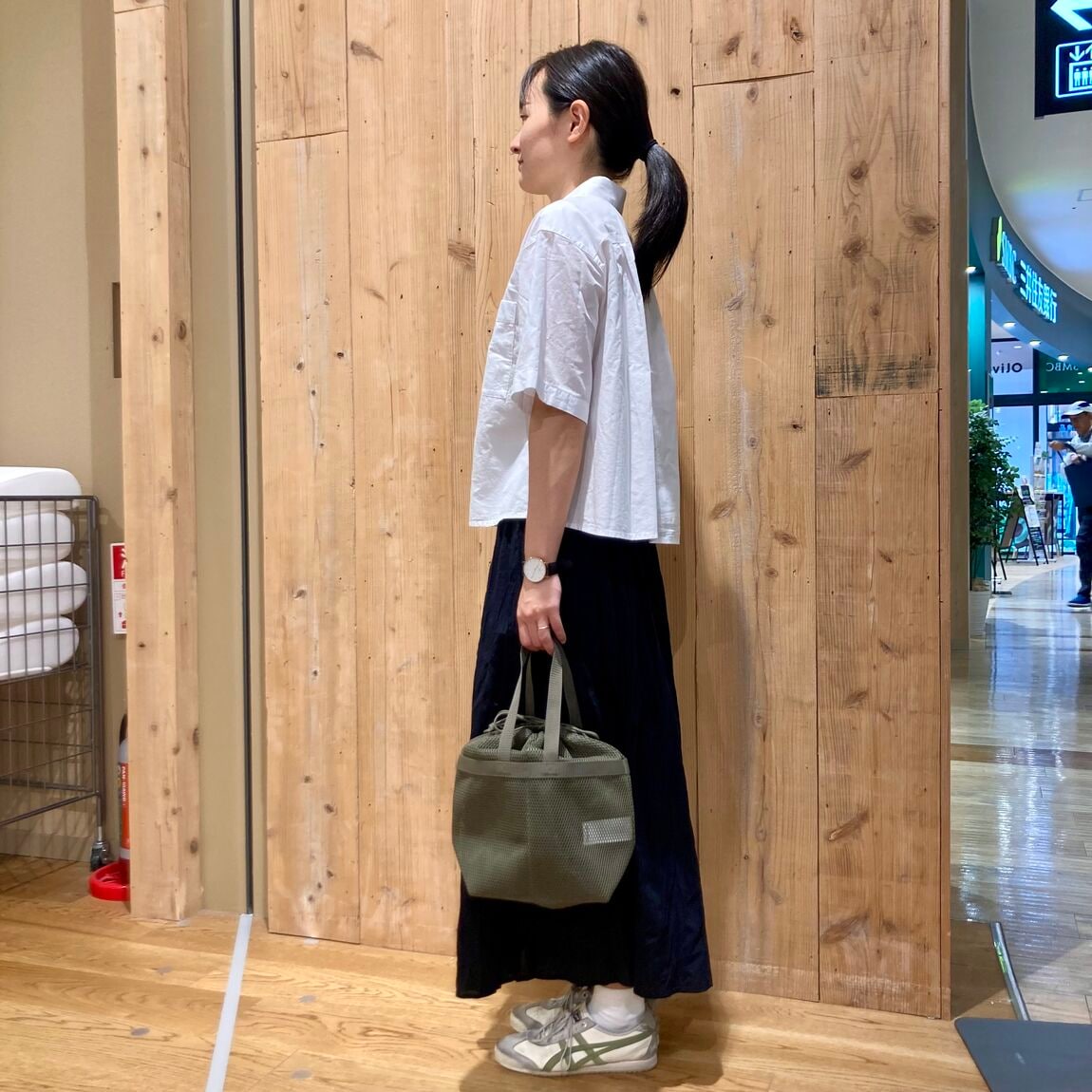 【則武新町】月曜日 身長154㎝_33x4vg
