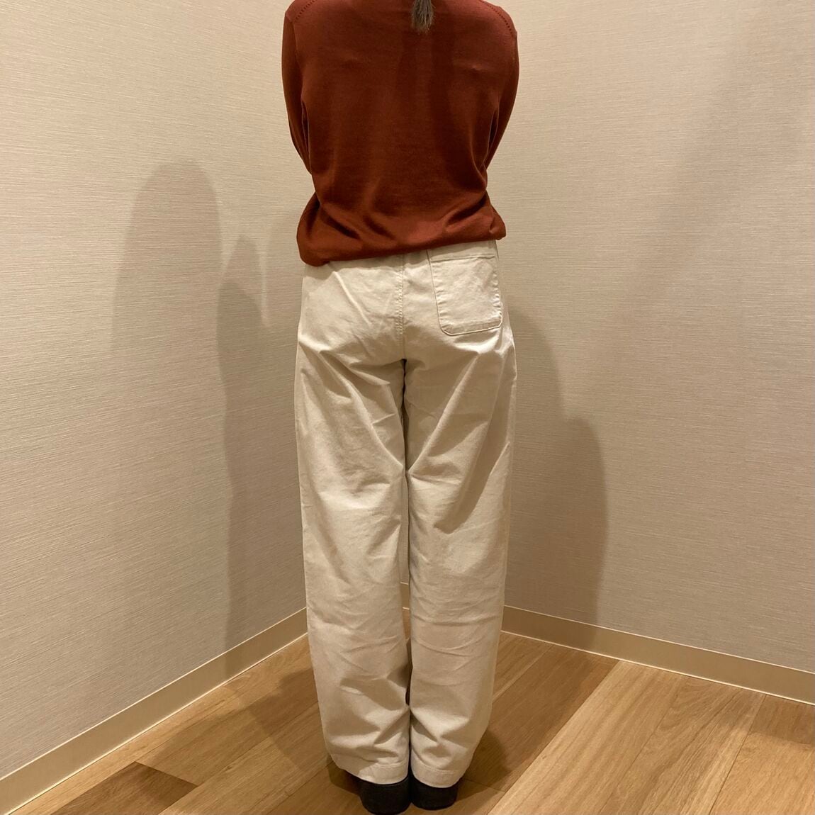 背面