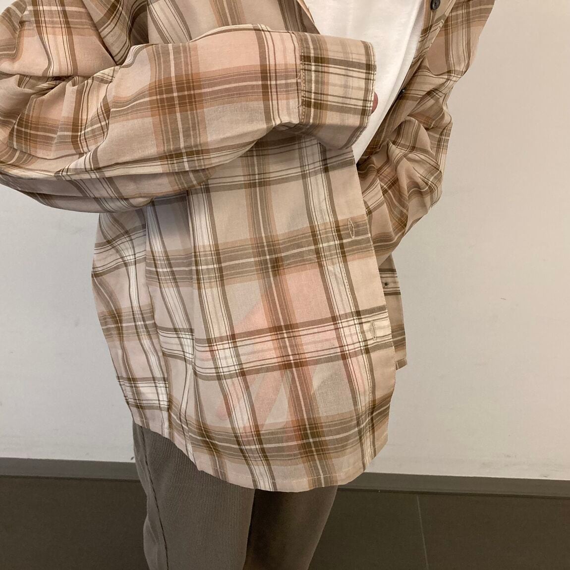 【なんばスカイオ】身長163cm _Sjf8J5