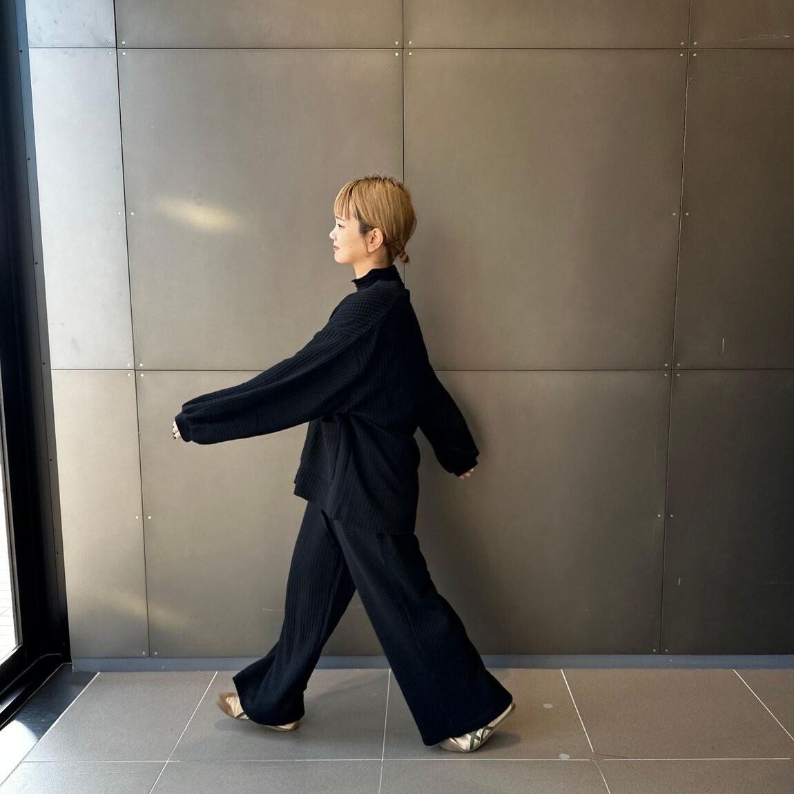 45770_20251205_09_00