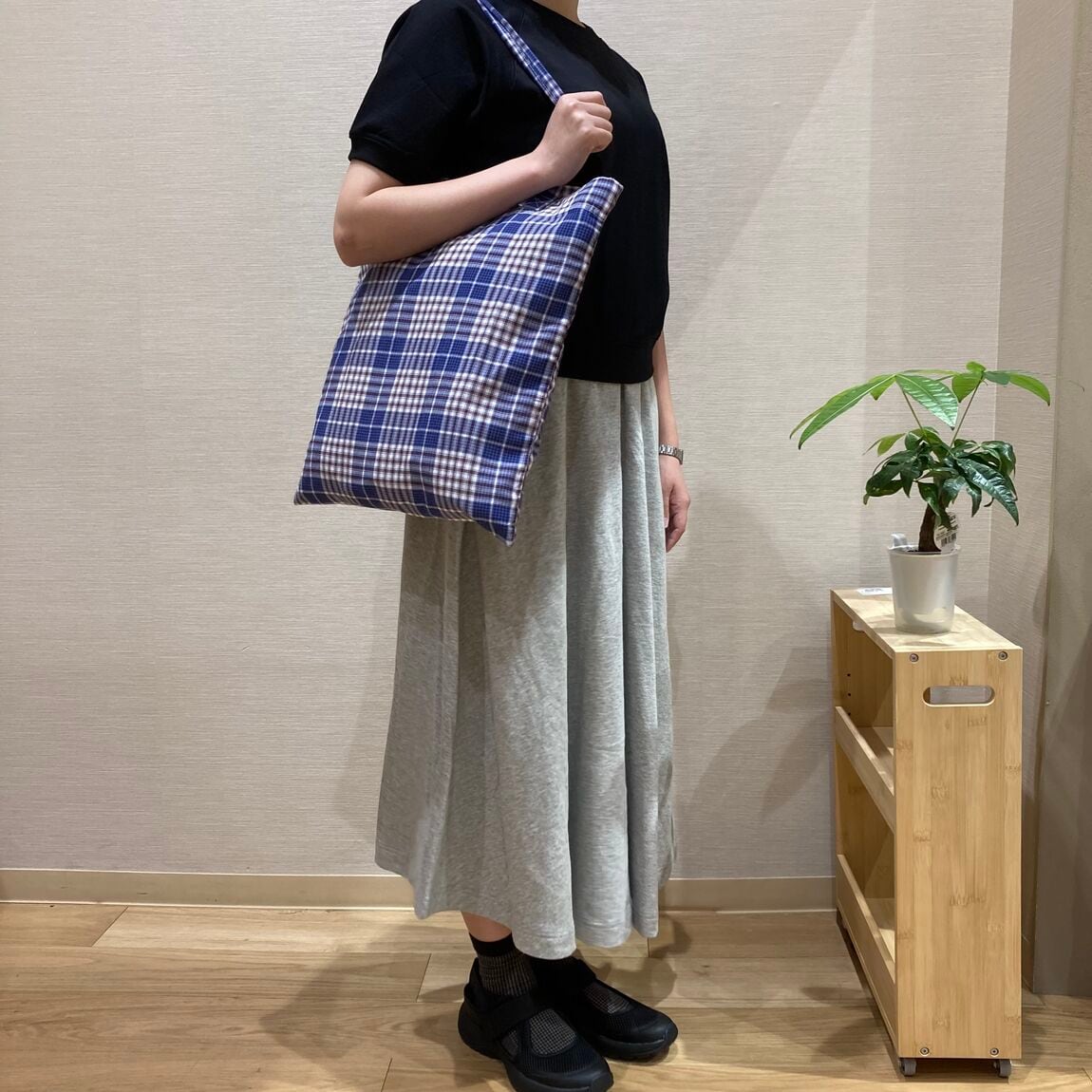 【Vタウン芥見】身長163cm