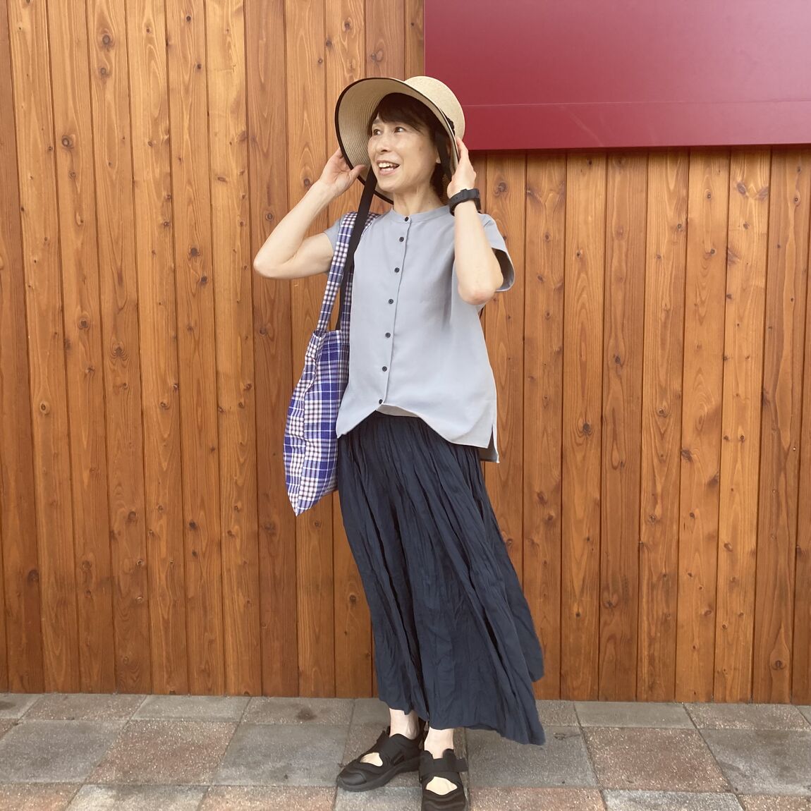 スタッフスナップ(婦人　全身の写真)