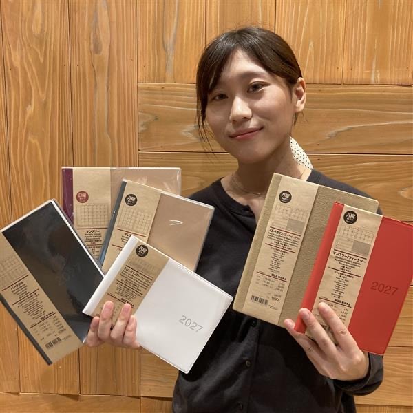 【松井山手】12月始まりスケジュール帳、カレンダー入荷しました_OUI6oy