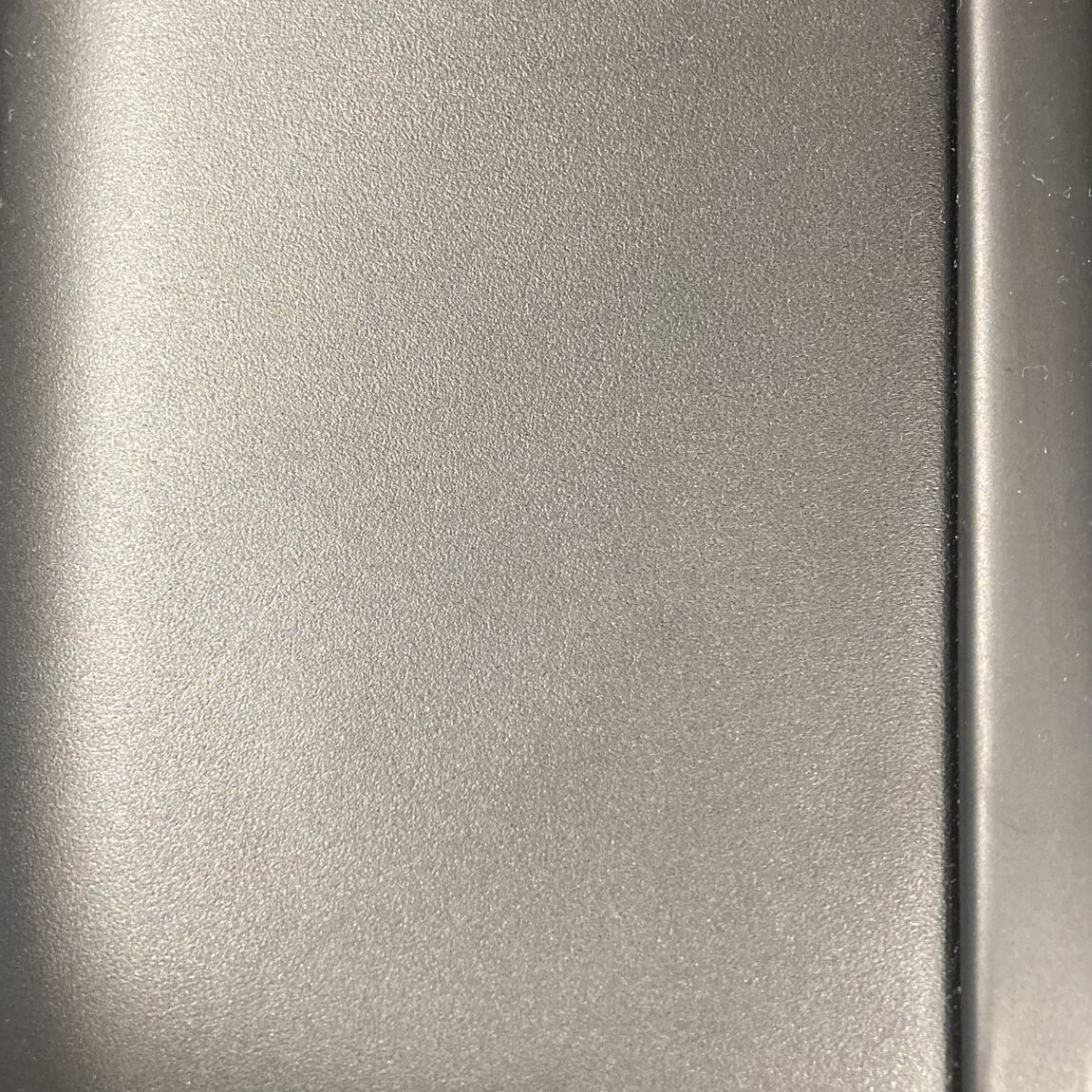 【燕】キャリーケース表面　従来品