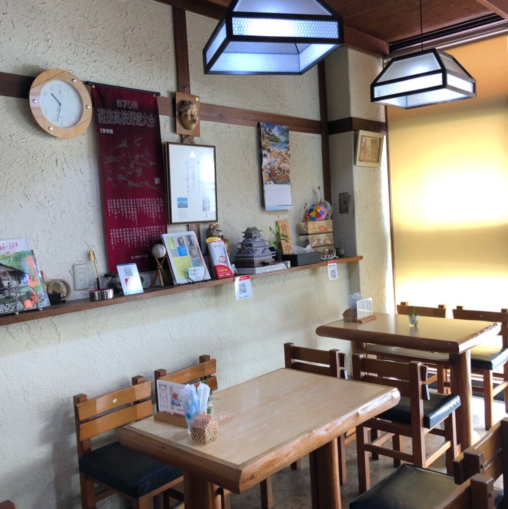 小倉屋内装