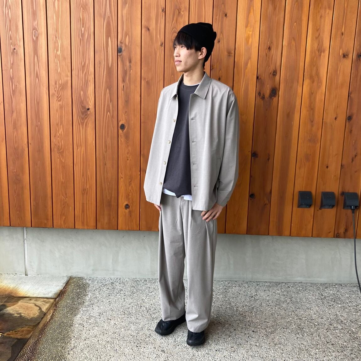 乾きやすいブルゾン横