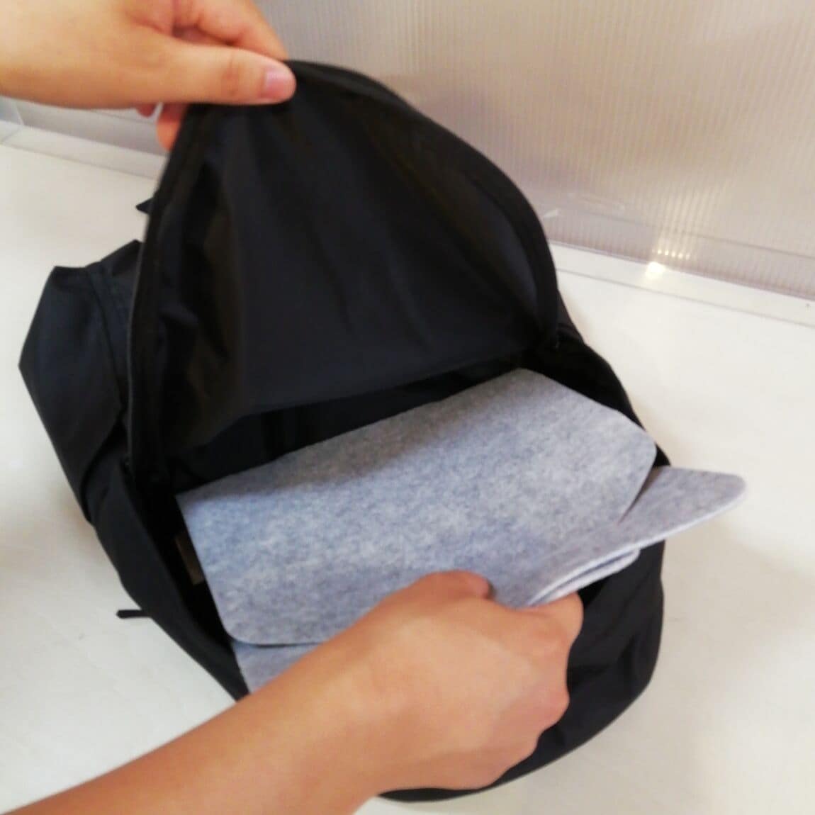 鞄に入る除湿シート