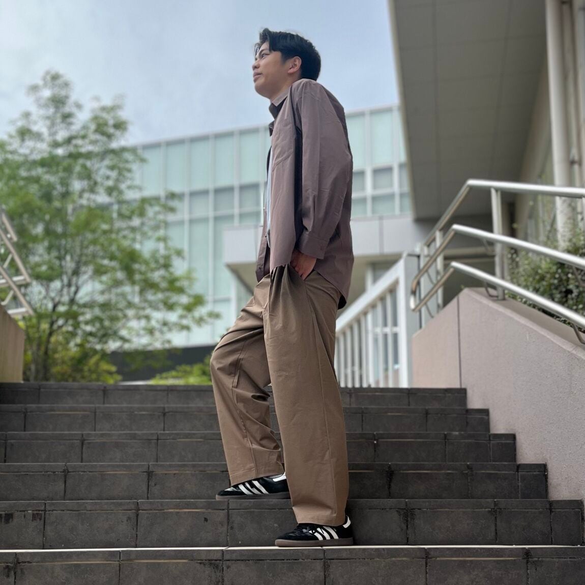 【ヒルズウォーク徳重ガーデンズ】身長180cm_2xQCip