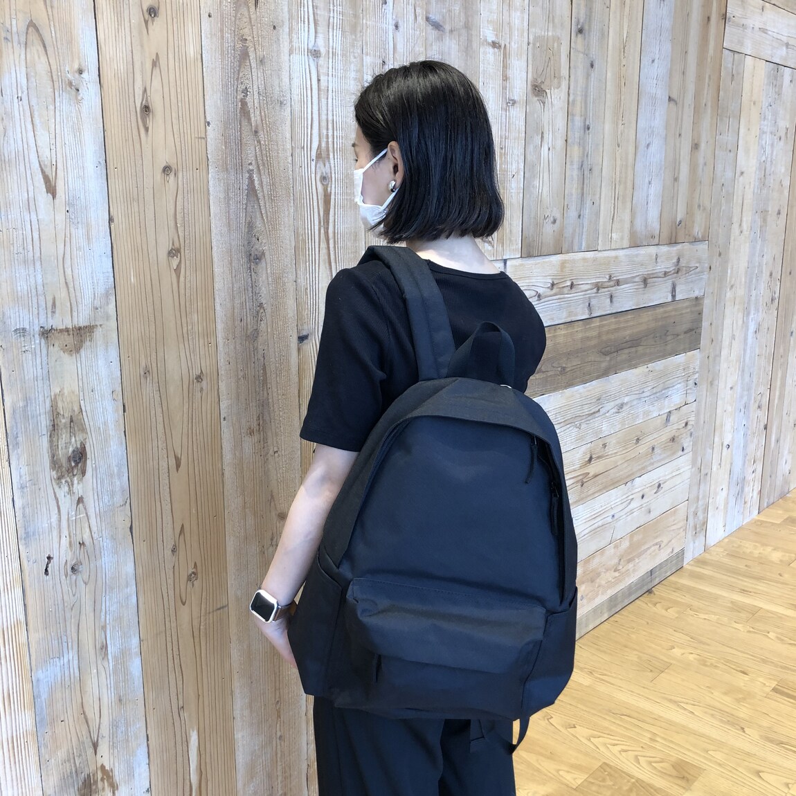 撥水　肩の負担を軽くする　リュックサック