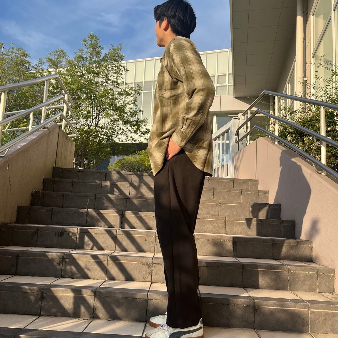 【ヒルズウォーク徳重ガーデンズ】身長180cm_q2JBM1