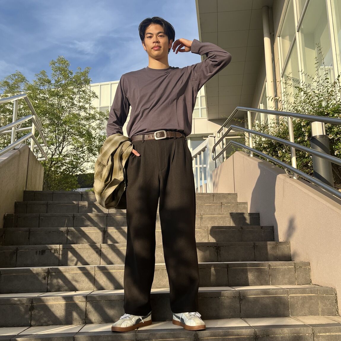 【ヒルズウォーク徳重ガーデンズ】身長180cm_BxeR21