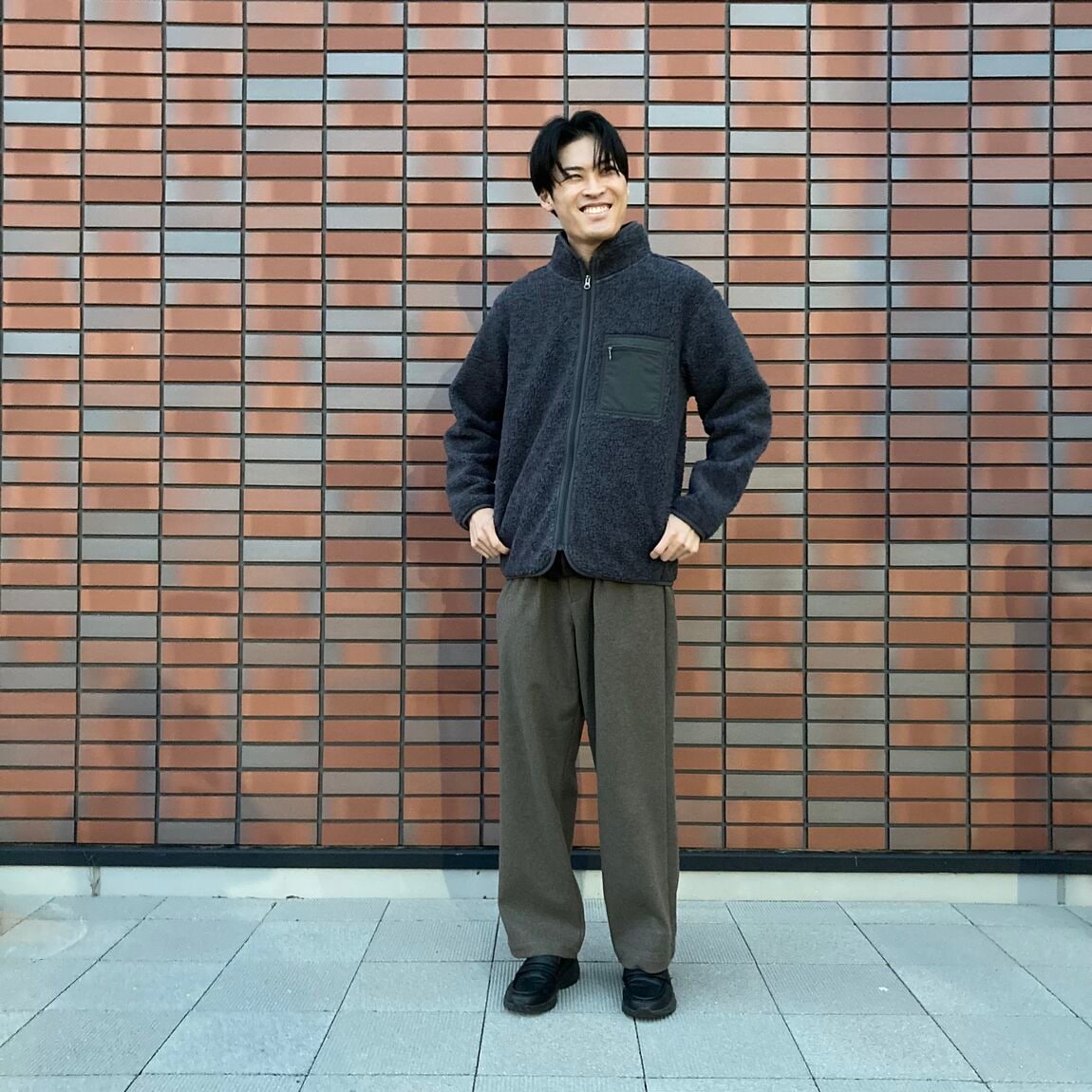【知多】身長181㎝_M6RGQL